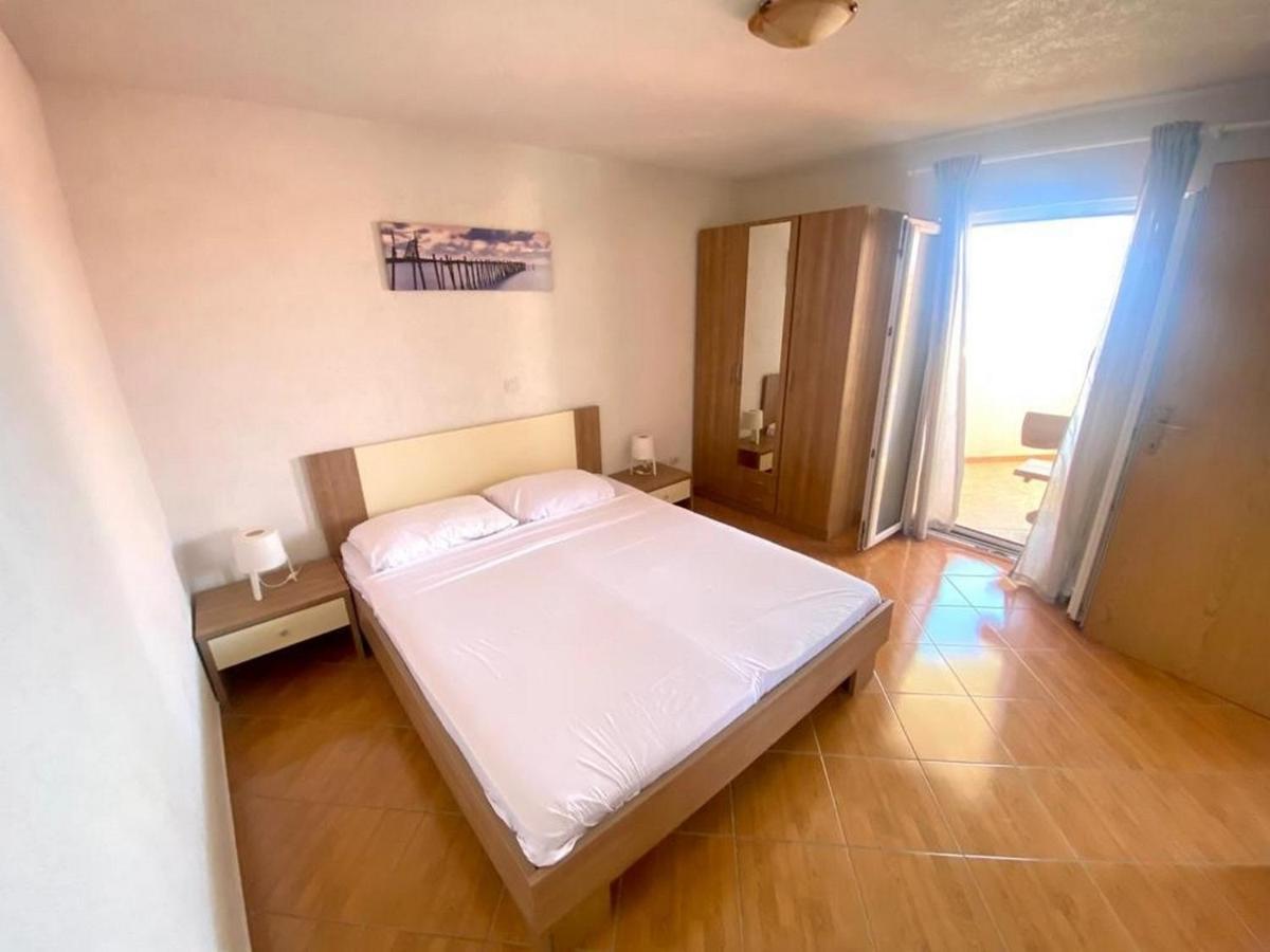 Seaside Secluded Apartments Cove Tvrdni Dolac, Hvar - 12655 Gdinj ภายนอก รูปภาพ
